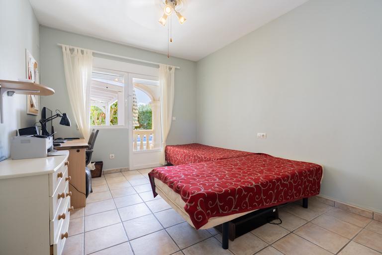 Property thumbnail 17