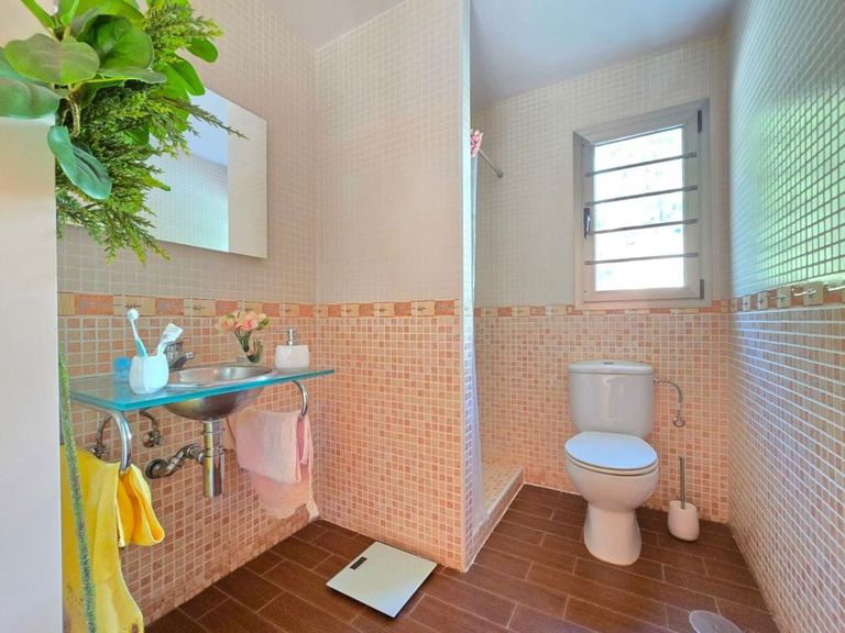 Property thumbnail 23