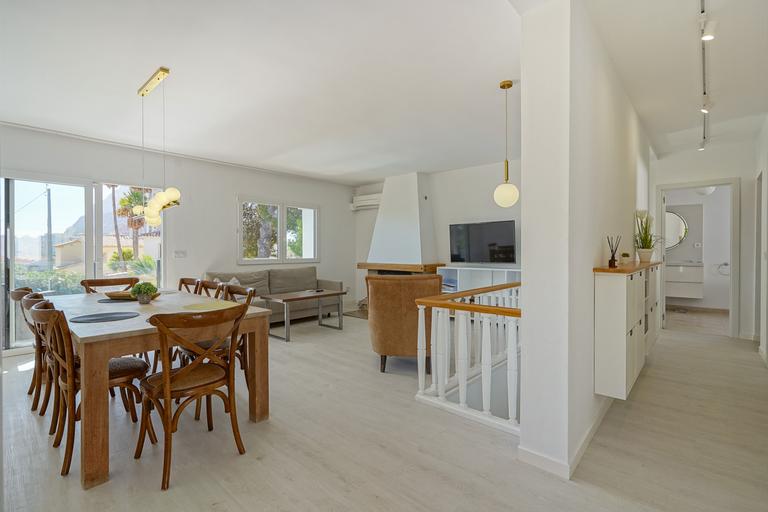 Property thumbnail 11