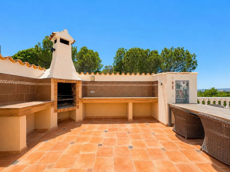 Property thumbnail 1