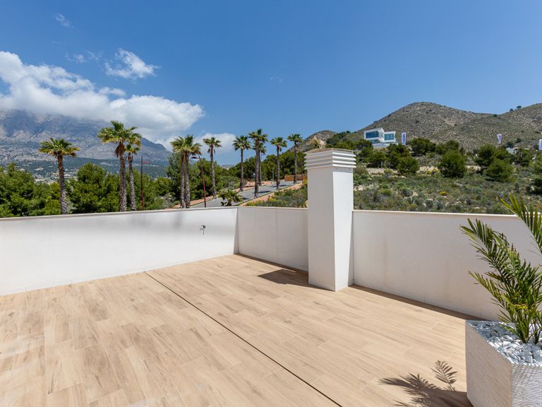 Property thumbnail 25