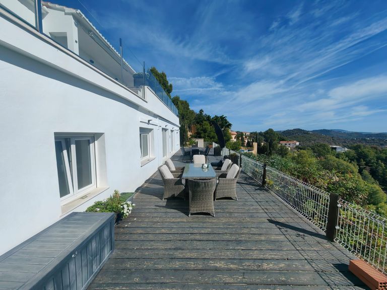 Property thumbnail 13