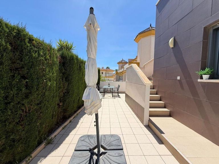 Property thumbnail 10