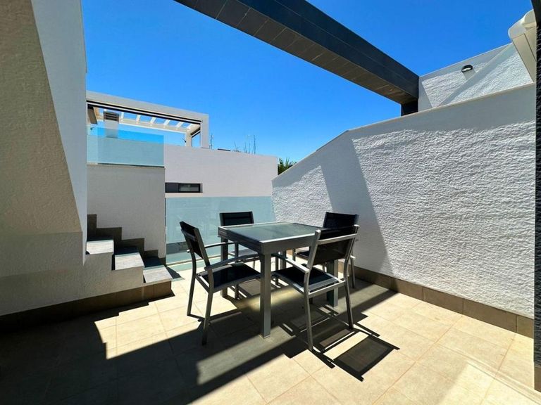 Property thumbnail 24