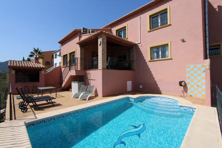 Property thumbnail 1