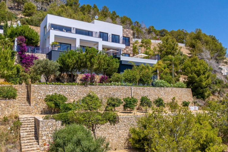 Property thumbnail 4