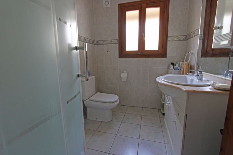 Property thumbnail 14