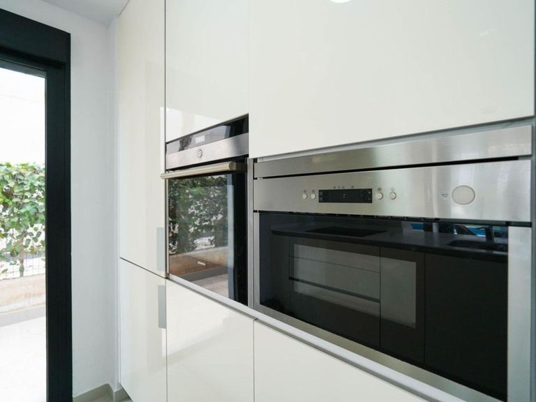 Property thumbnail 12