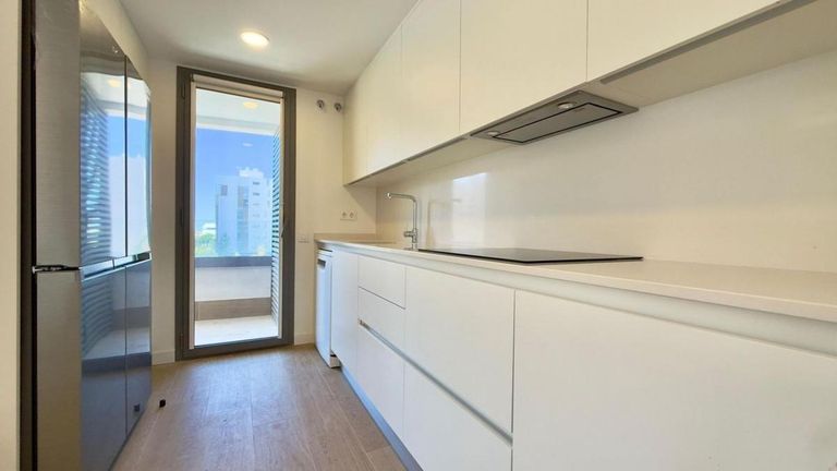 Property thumbnail 25