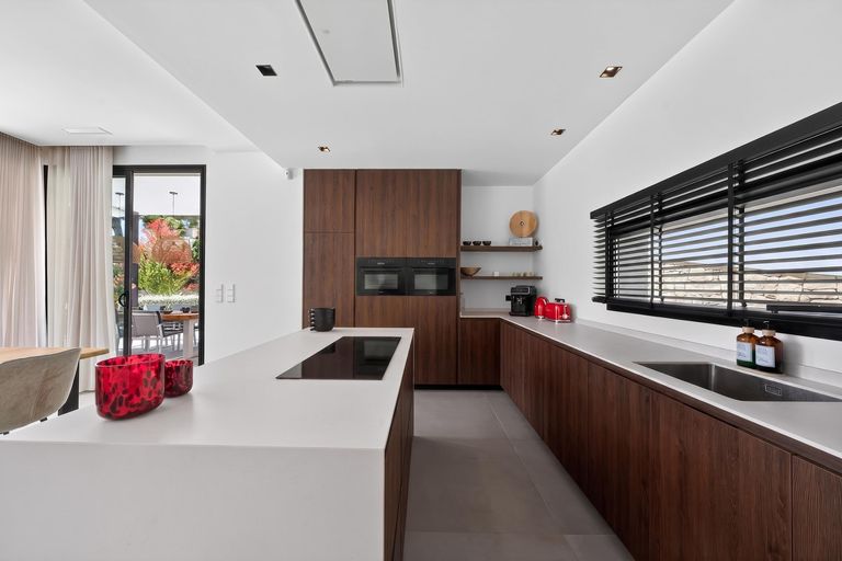 Property thumbnail 38