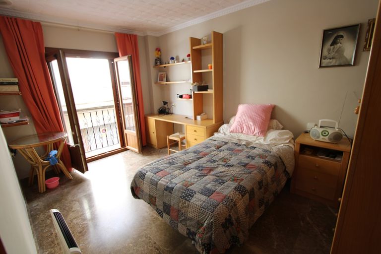 Property thumbnail 11