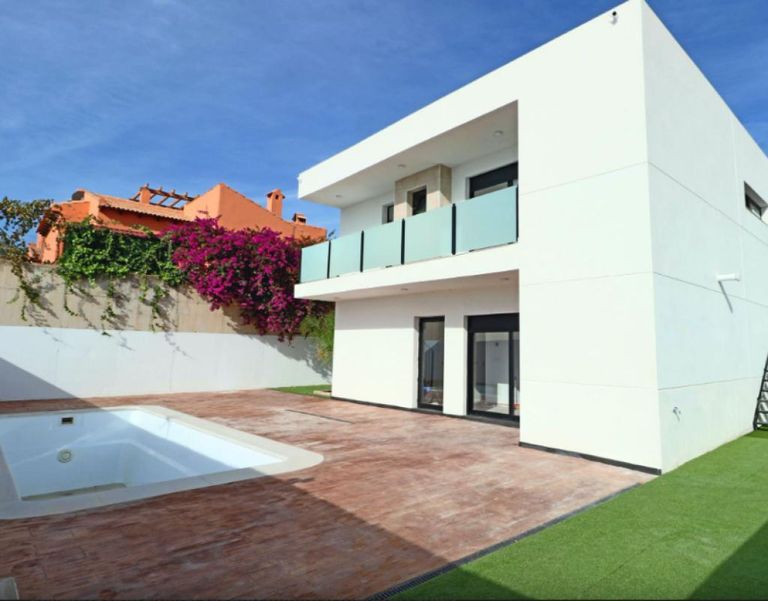 Property thumbnail 9