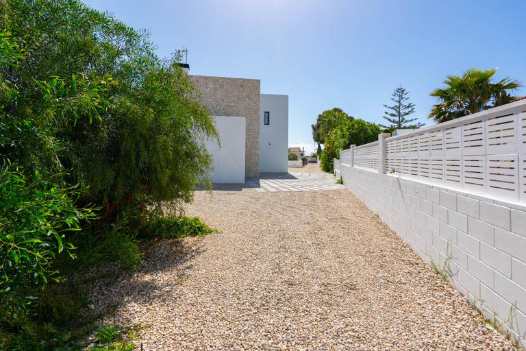 Property thumbnail 36