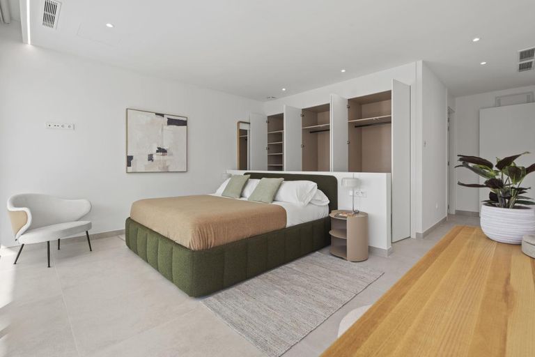 Property thumbnail 16