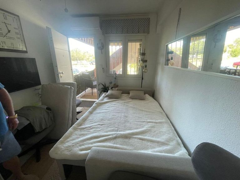 Property thumbnail 9