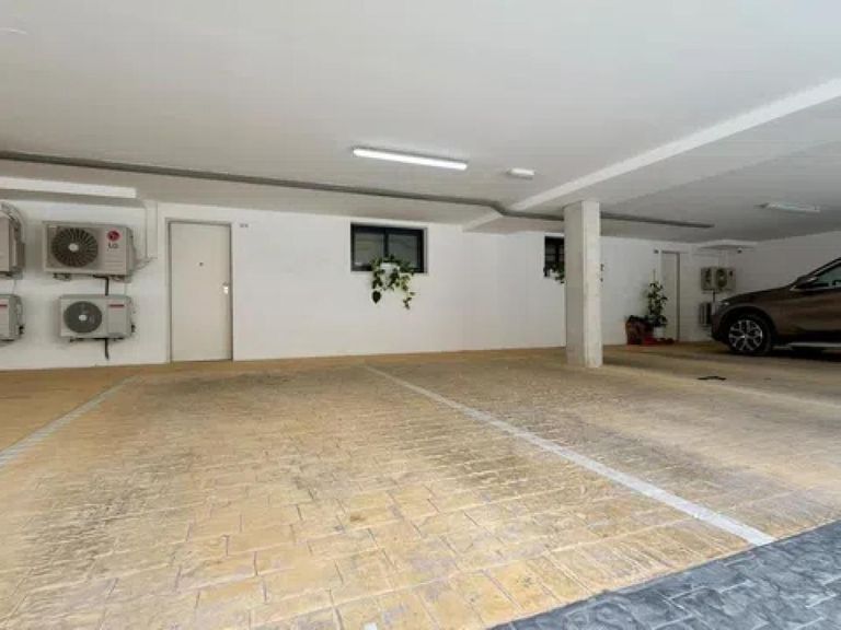 Property thumbnail 22