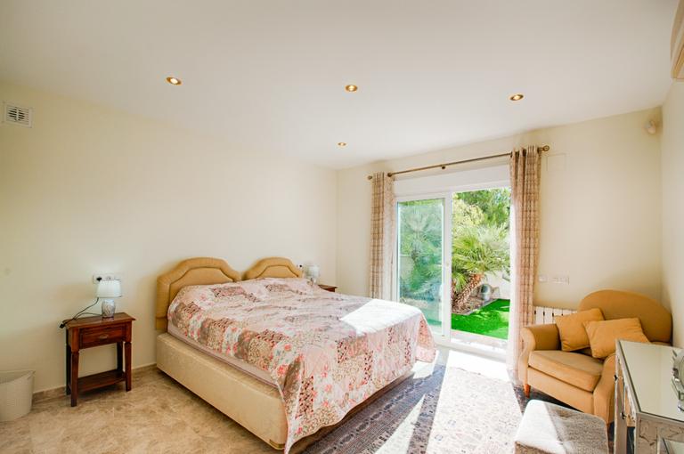 Property thumbnail 46