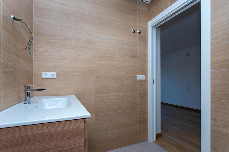 Property thumbnail 23