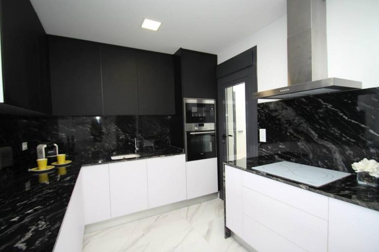 Property thumbnail 30