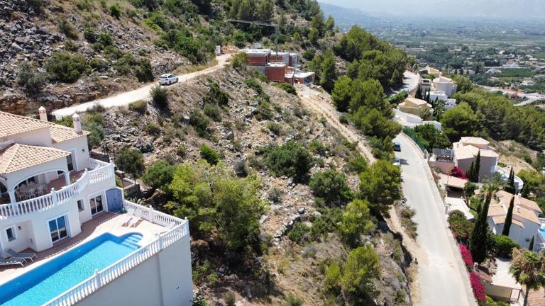 Property thumbnail 1