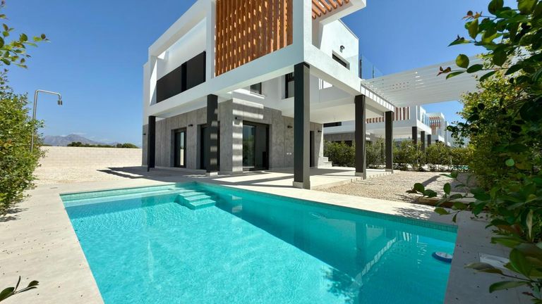 Property thumbnail 13