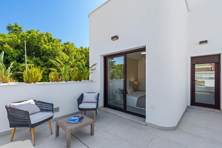 Property thumbnail 10