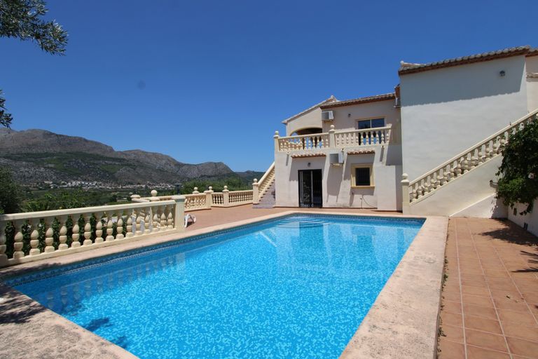 Property thumbnail 3