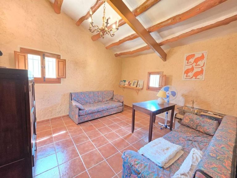 Property thumbnail 24