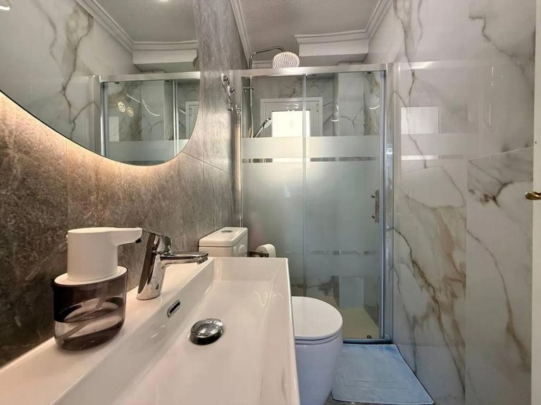 Property thumbnail 18