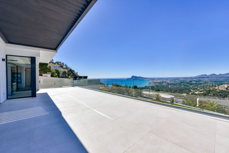Property thumbnail 9
