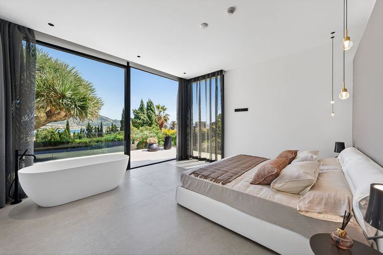 Property thumbnail 24