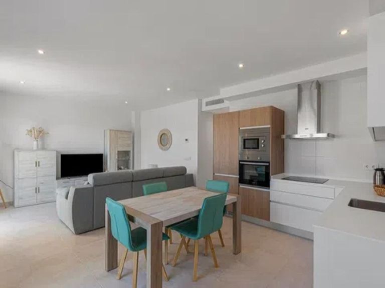 Property thumbnail 9