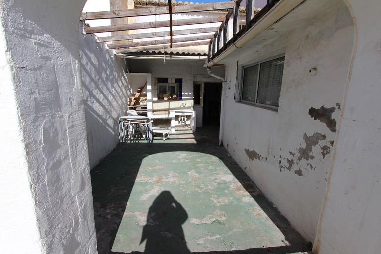 Property thumbnail 1