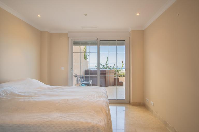 Property thumbnail 12