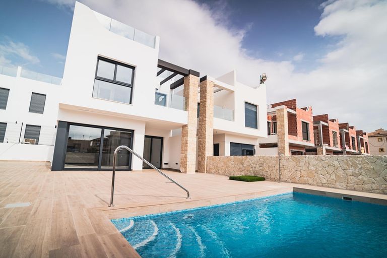 Property thumbnail 10