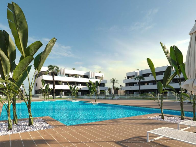 Property thumbnail 1
