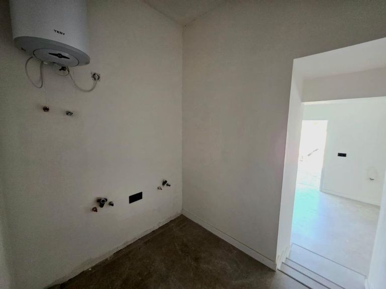 Property thumbnail 16