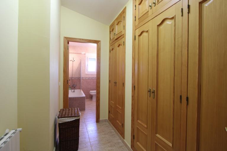 Property thumbnail 24