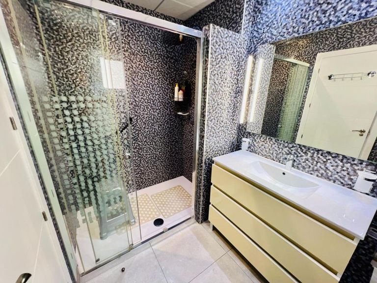 Property thumbnail 19