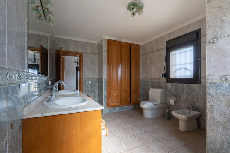 Property thumbnail 19