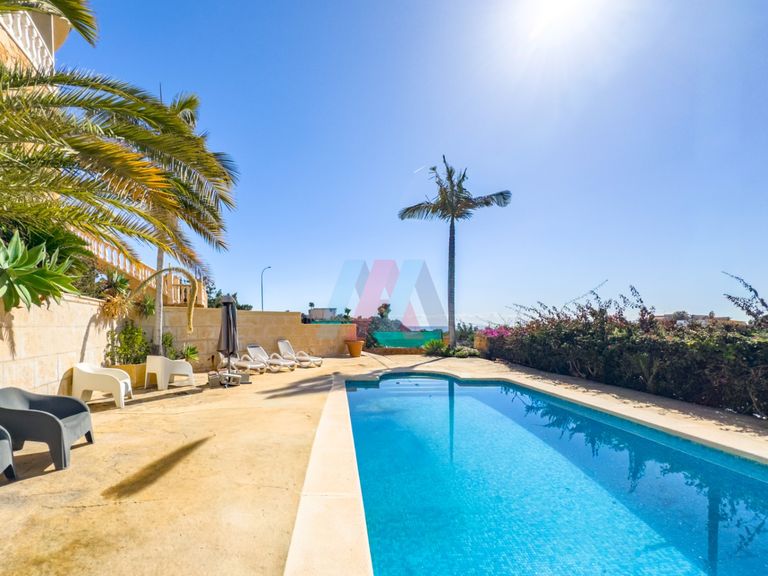 Property thumbnail 6