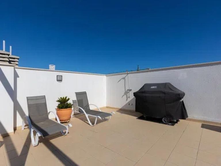Property thumbnail 25