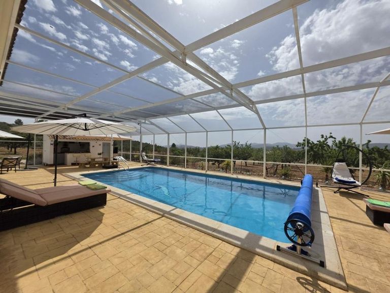 Property thumbnail 10