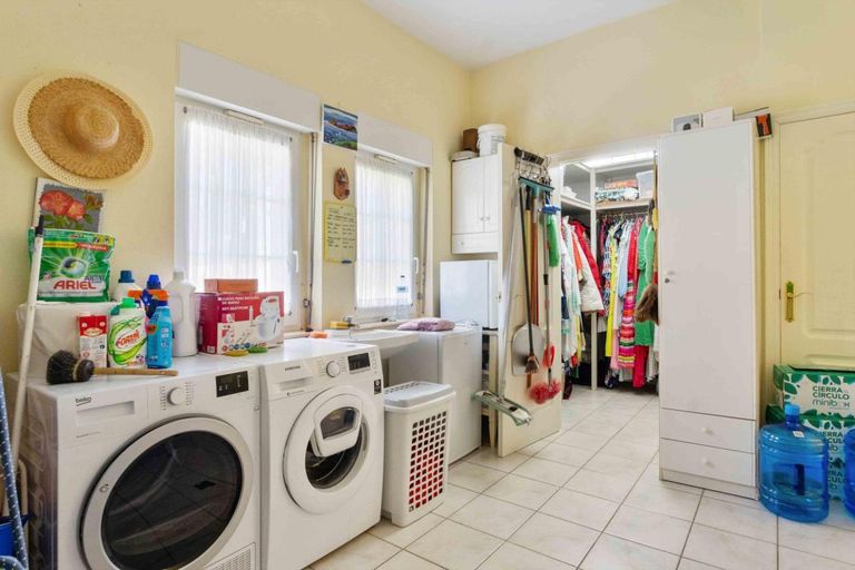 Property thumbnail 7