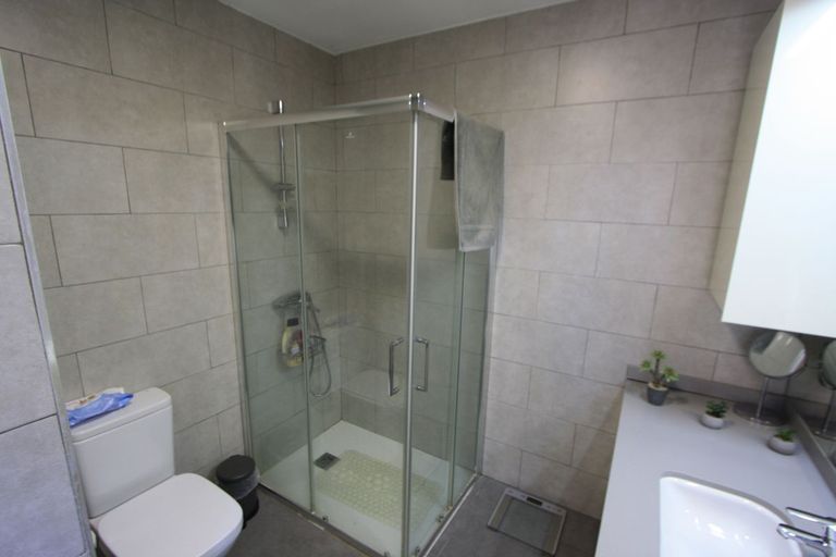 Property thumbnail 17