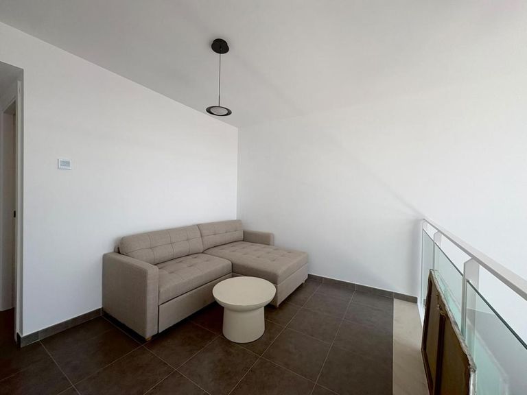 Property thumbnail 7