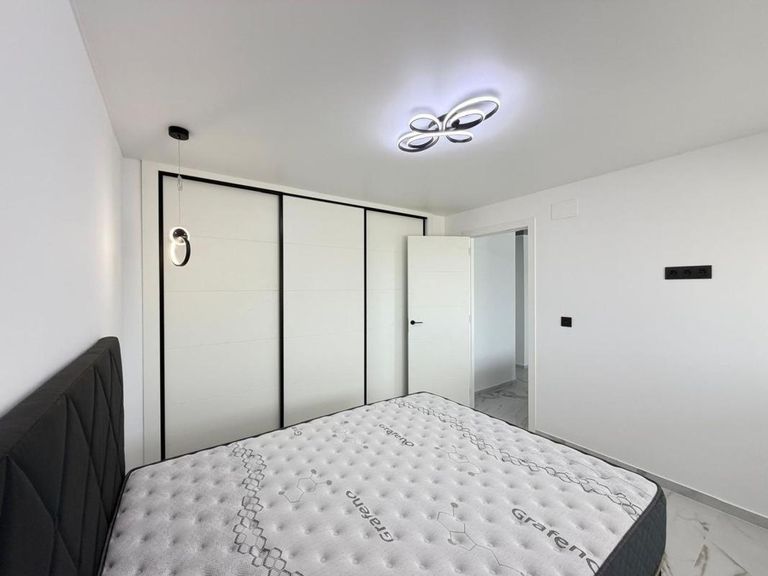Property thumbnail 23