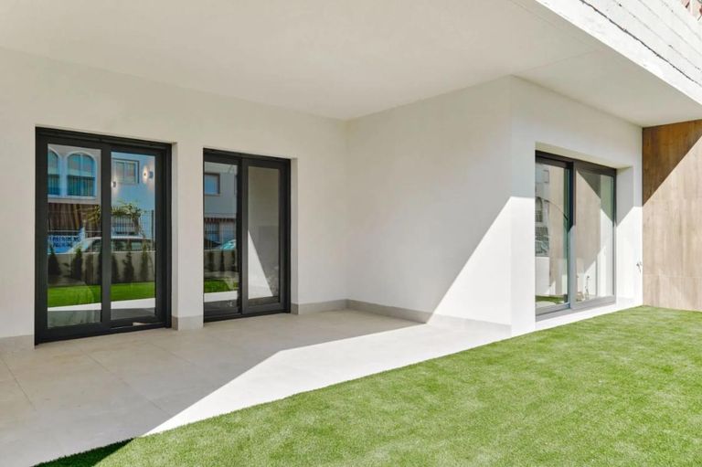 Property thumbnail 9
