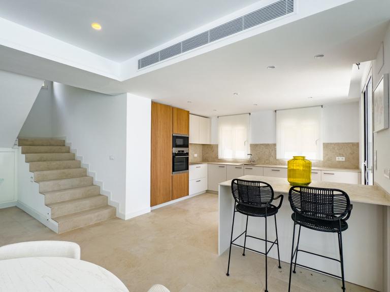 Property thumbnail 34