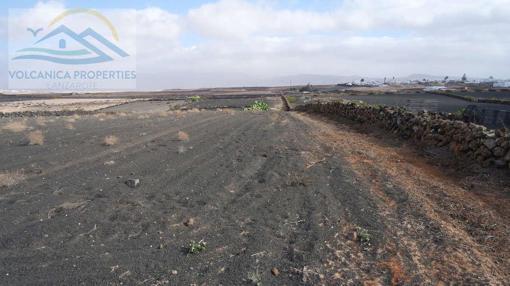 0 bedroom Land in Tinajo, Lanzarote - Property VL347126